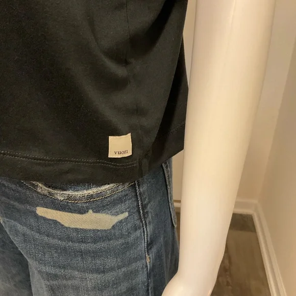 NWOT, Vuori Energy Tee, Black, Size Small - Picture 5 of 5